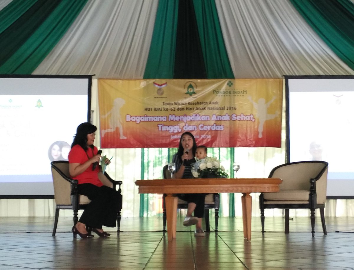 rspondokindah's tweet photo. Saat ini blogger & entrepreneur Tanya Larasati sharing cerita sbg seorang ibu dari Sada, usia 11 bulan. #RSPITalk https://t.co/iLsnCScGj6