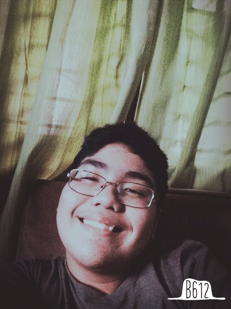 jannbasilio's tweet photo. I'm soaring and smiling!!
#Hahahaha https://t.co/lVNkwd1k34