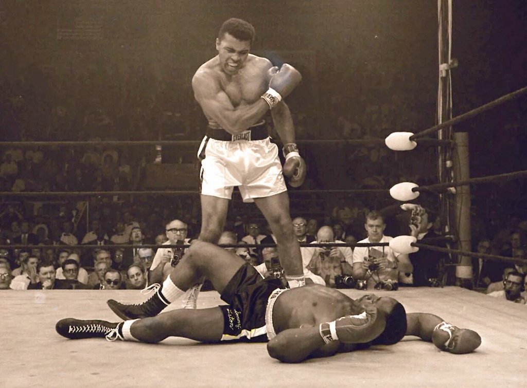CraigMurphyIII2's tweet photo. R.I.P Ali🙏👼 https://t.co/WPeuPtkFNx