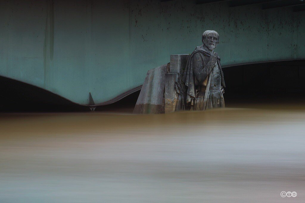 Mon Zouave a moi #photodiscover
 farm8.static.flickr.com/7384/274105459…