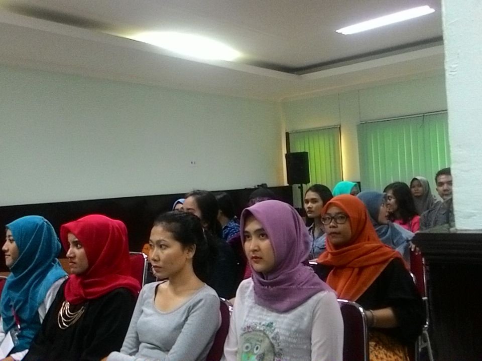 event_prunj's tweet photo. Yuk segera ke Ruang Serba Guna FIS UNJ. Jangan sampai ketinggalan, informasi yang disampaikan sangat bermanfaat loh🙋 https://t.co/adf3OLqgng
