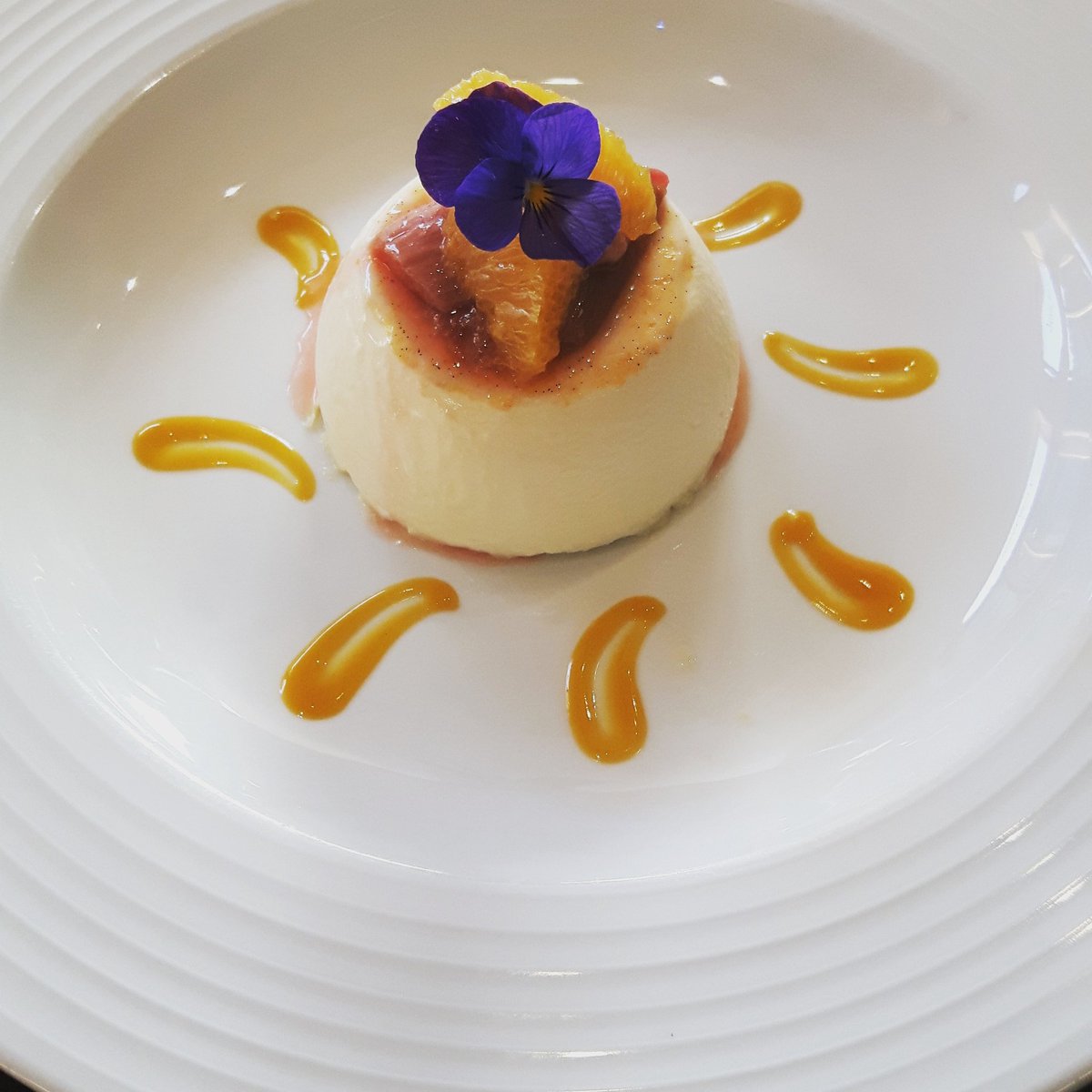 JerichosKitchen's tweet photo. Day 2 of the #charlescausey festival and it's another sunny one , pop in for #brunch #lunch  #dinner https://t.co/VNMO1SmsXe