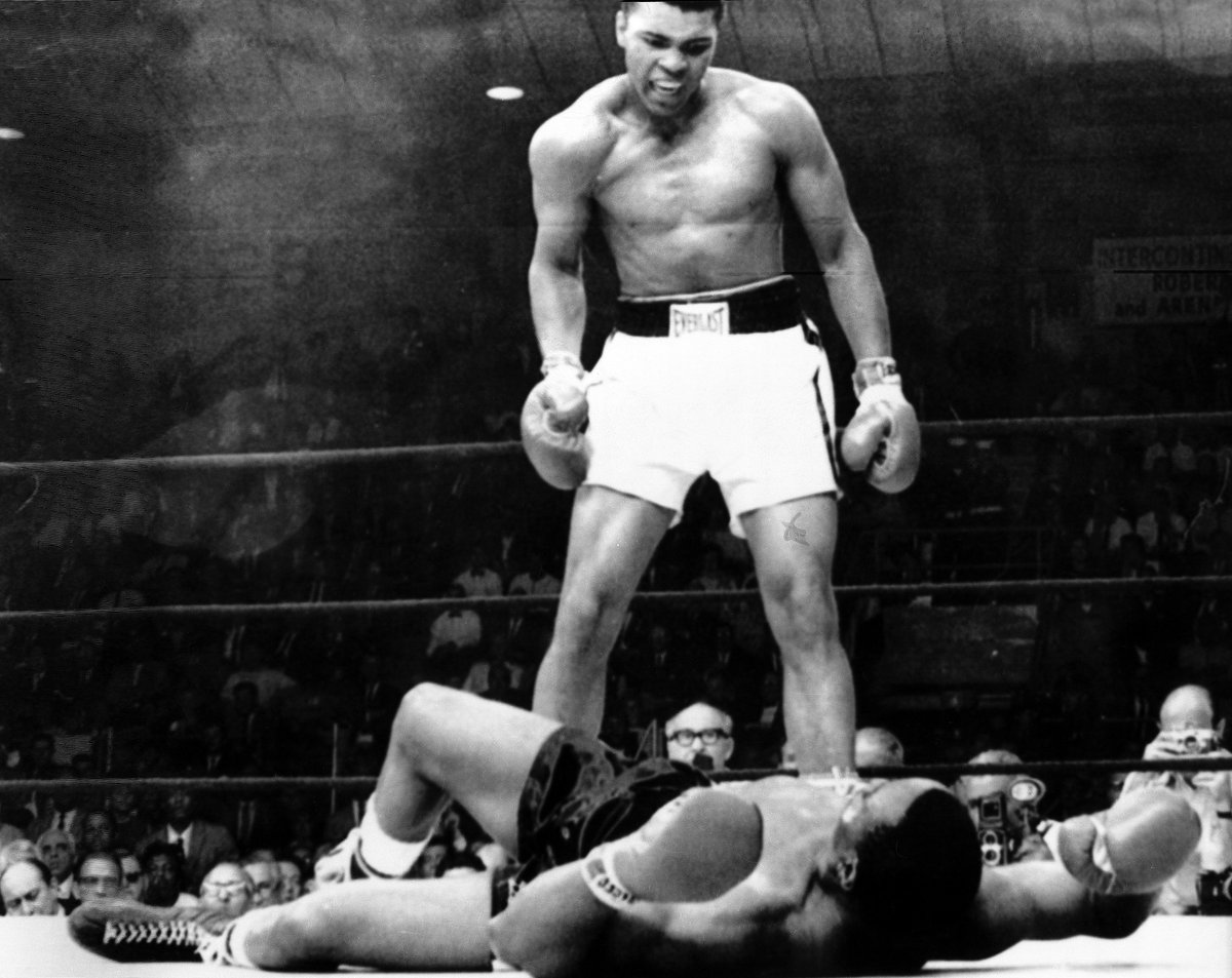 LaLigaPlus's tweet photo. "No cuentes los días, haz que los días cuenten"

DEP #MuhammadAli https://t.co/VB3tBN5hhD