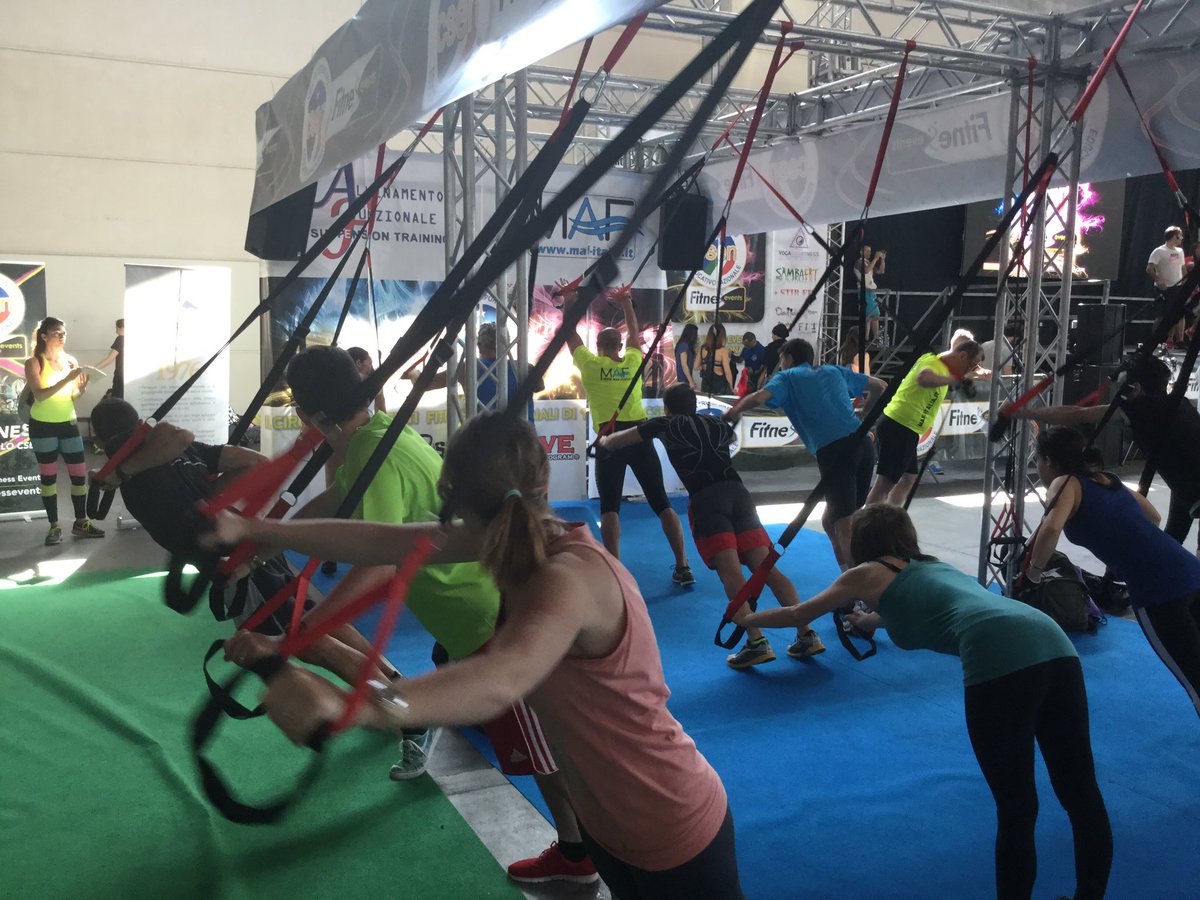 Comincia il 3* gg di <a href="/riminiwellness/">RiminiWellness</a> aree <a href="/CSENFitEvents/">CSEN Fitness Events</a> già tutto piene!