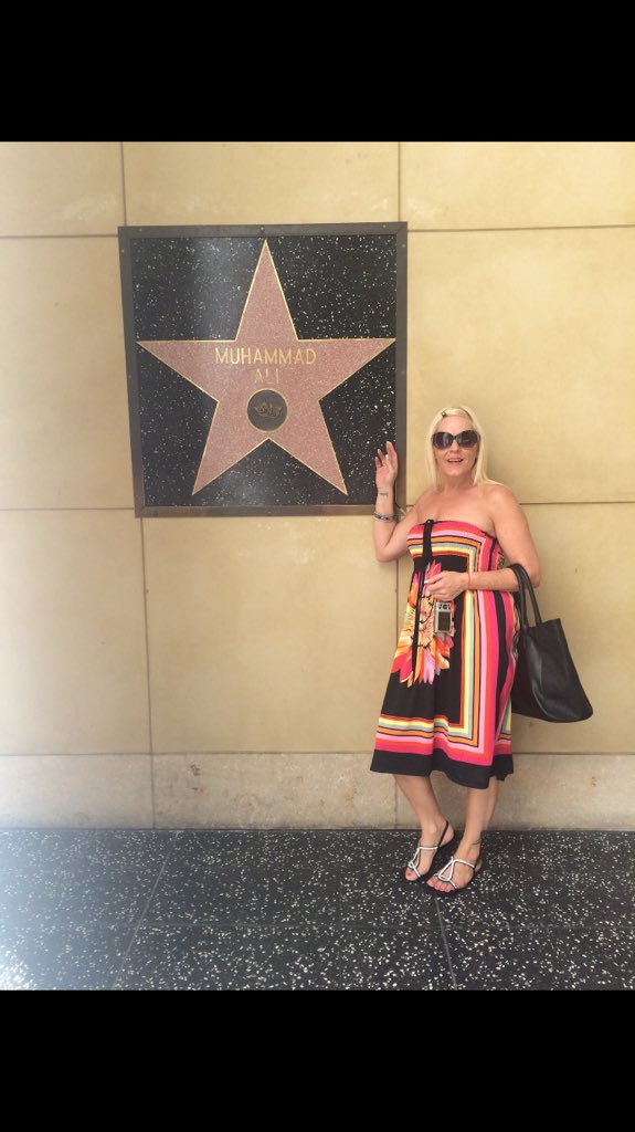 prittypie's tweet image. @AndrewBloch