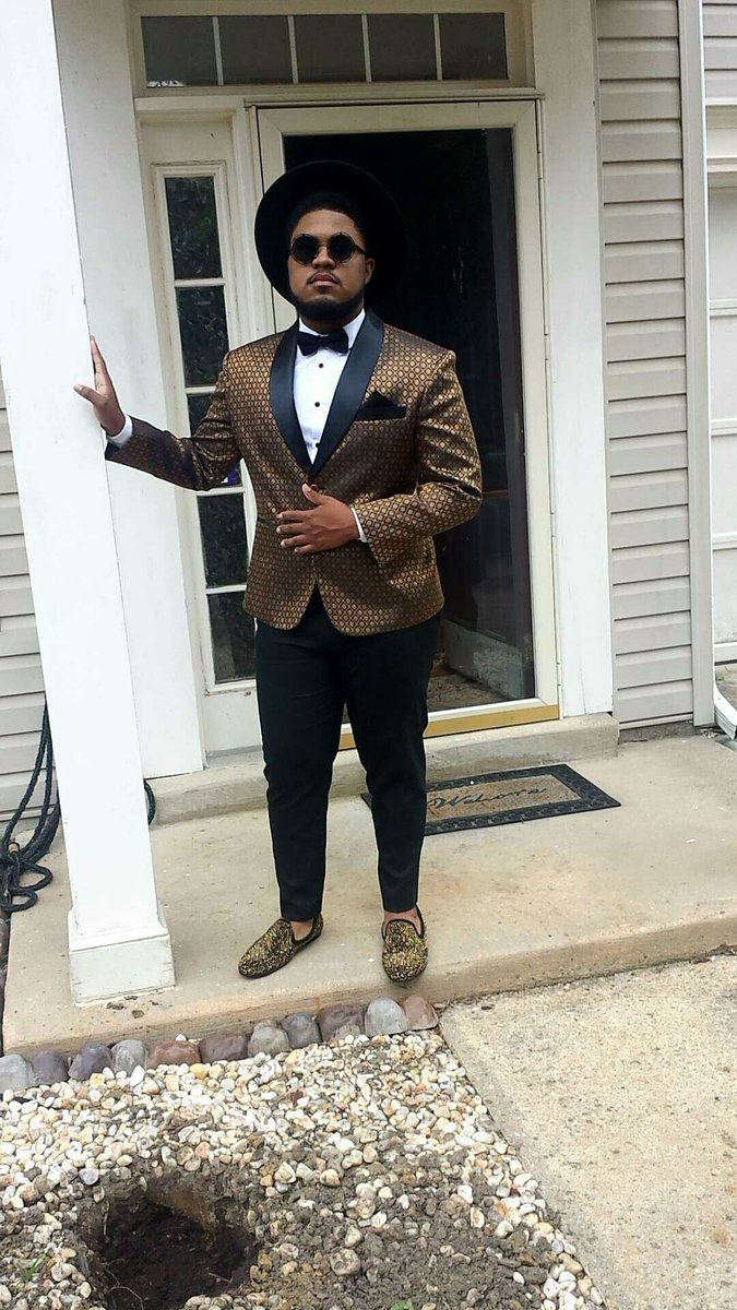 DR3_WAY's tweet photo. #WiseProm2k16 https://t.co/n4ZMHHBUDF