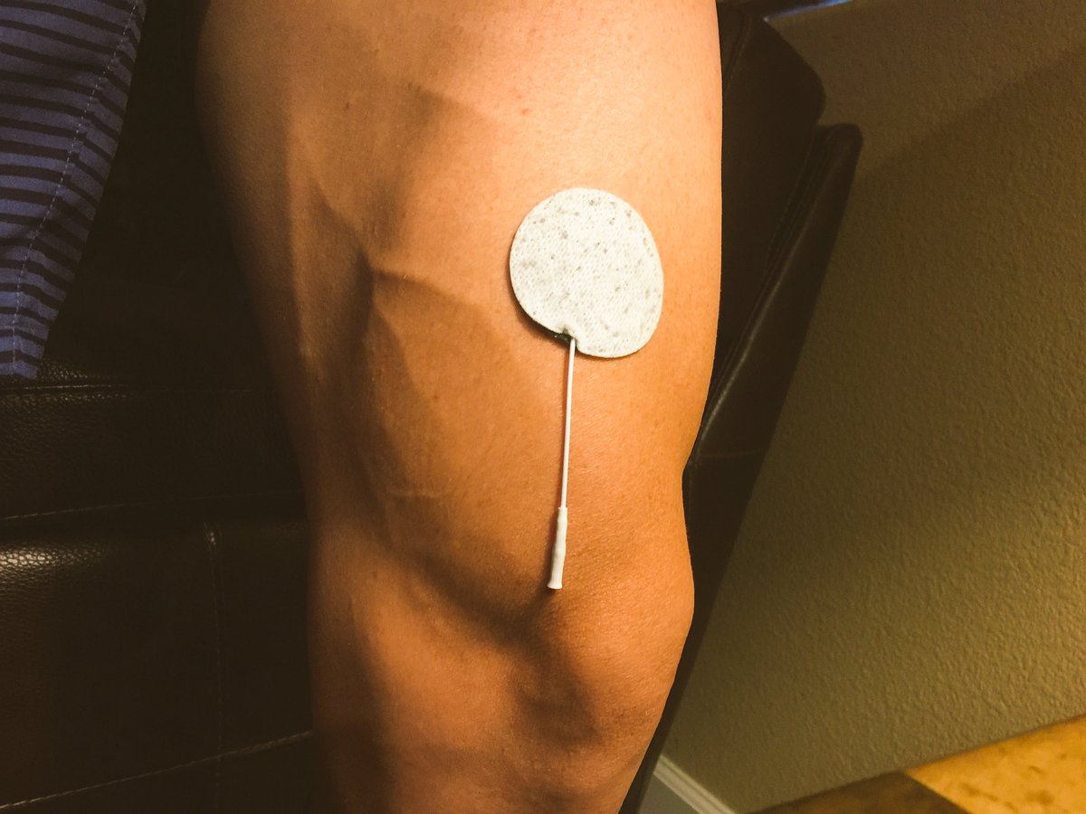 Rizzo2000's tweet photo. Post recovery pump with @TheMarcPro More Circulation, More Blood, More #Recovery https://t.co/xugKCMLqAe