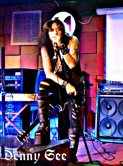 dennyangra's tweet photo. Big tq @ArionBarNClub Jakarta Kemang,
Let's get Raawkkk !!
See you again..

D'friends On Stage. https://t.co/eFAd4tQupP
