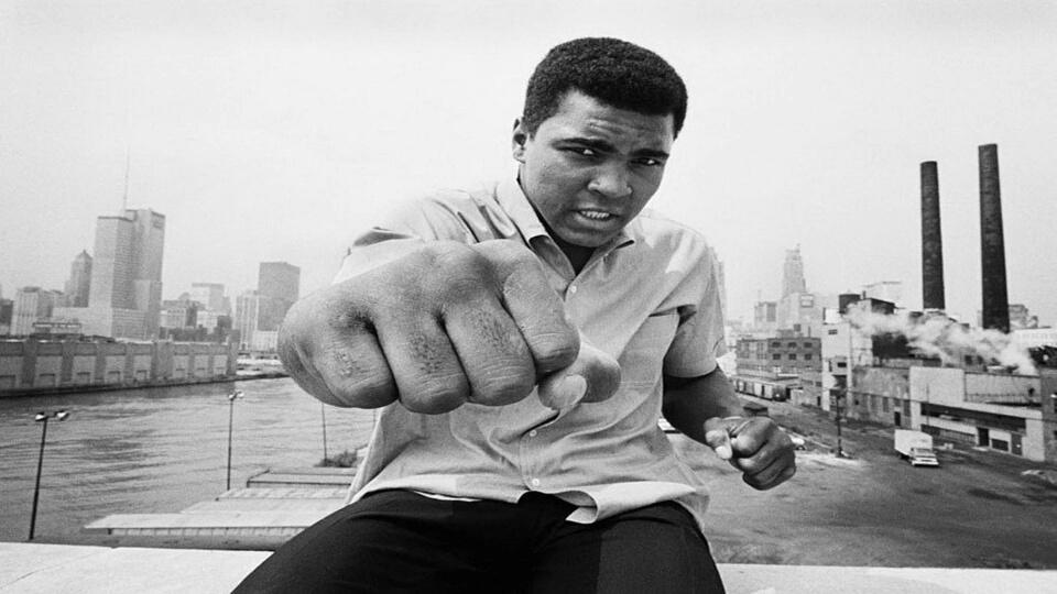 Aisha_Nas_'s tweet photo. "I am the greatest!I said that even before I knew I was" #MohammedAli .A legend of all time. #RestInPower https://t.co/4XeDwlxhHe