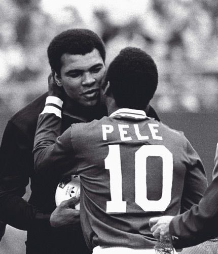 historychest's tweet photo. R.I.P Muhammad Ali. You will be Missed https://t.co/3xPgNRgOIk