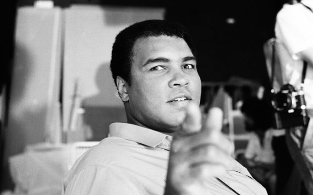 historychest's tweet photo. R.I.P Muhammad Ali. You will be Missed https://t.co/3xPgNRgOIk