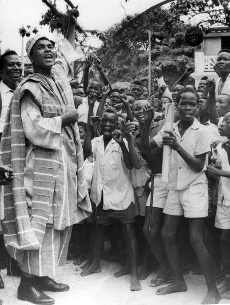 abdullah790's tweet photo. Muhammad Ali in Nigeria. May Allah shower you with his infinite mercy. Ameen https://t.co/dyz8PMWLNH