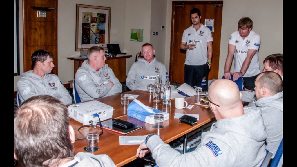 What is it we do!
10 Ex &amp; in resettlement soldiers going through one of our Transition through rugby courses. #rugby