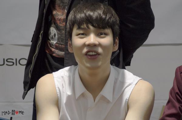 suzy_712178's tweet photo. some of my fav pics of song jaeho #memeho #maknae #madtown https://t.co/MA5xB3Fb0n