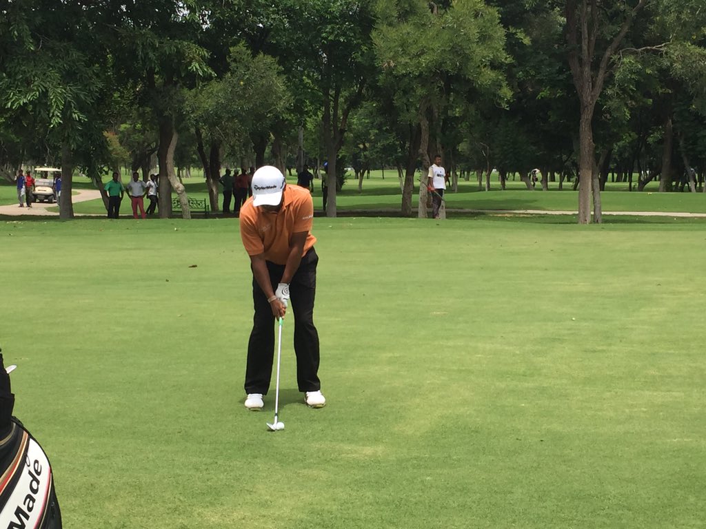 LPLouisPhilippe's tweet photo. Capturing @GangjeeR live in action at the #LPCup2016!
Stay tuned for more update. #LPCup #golf https://t.co/5dKH9I3FTU