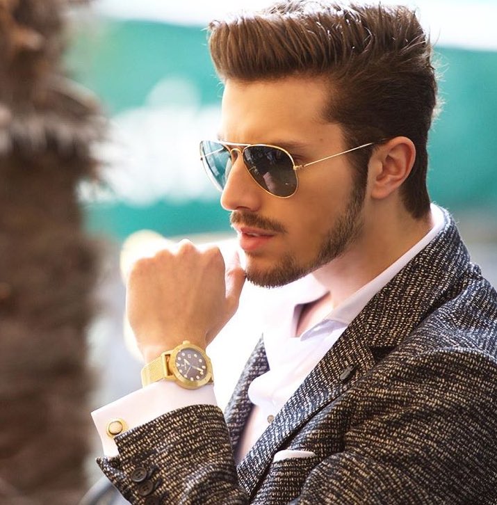 HILMENOW's tweet photo. Always wear for success at any meeting.Good #HIL (How It Looks) #outfit #fashion #fashionblogger #menswear App Soon https://t.co/KJftjQKzj8
