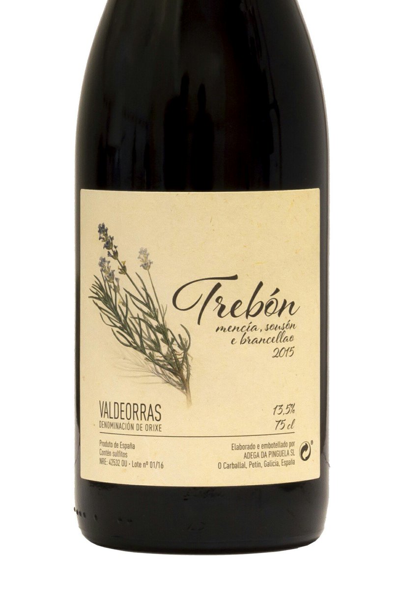 AdegadaPinguela's tweet photo. Trebon es una mezcla de mencia, souson y brancellao, elaboradas cada una de ellas por separado. https://t.co/7gFm3FShnR