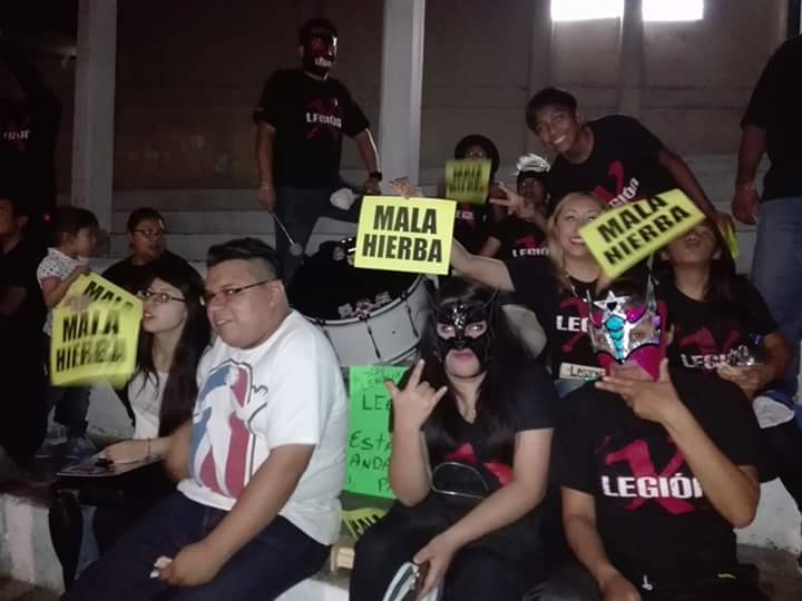 LegionXRing's tweet photo. Podremos cambiar de hojas, pero jamas perderemos nuestras raíces. Arena San Juan, @CaraLucha. (Mayo 21 de 2016). https://t.co/DcARjItSdu