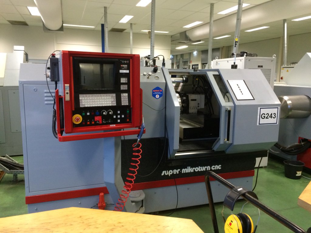 EmukMachines's tweet photo. #Lathe #high #precision #machine #Hembrug #super #microturn #CNC #very #good #EMUK+ https://t.co/x48os1uFMk