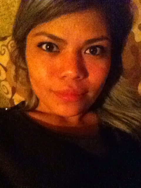 spr_sam's tweet image. Basta con mirarme a los ojos, para saber lo que siento por ti...