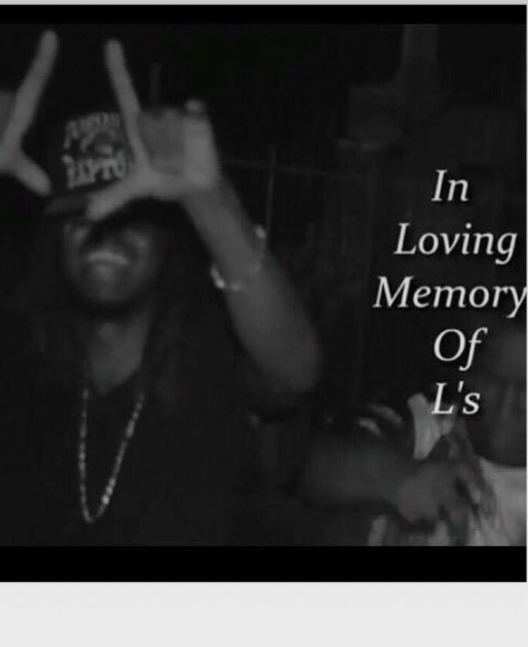 Flee500's tweet photo. Oms big bro i miss u. Ain't a day that go by where ion think about u. I love u bro. See u inna clouds foe 💯👼🏾 https://t.co/rjpnSKc3C6