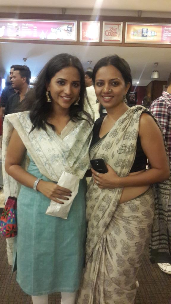 Joeneha's tweet photo. At the #premier of @LalbaugchiRani 
@LalbaugchiRani1 
#release https://t.co/ZZAvDuAI81