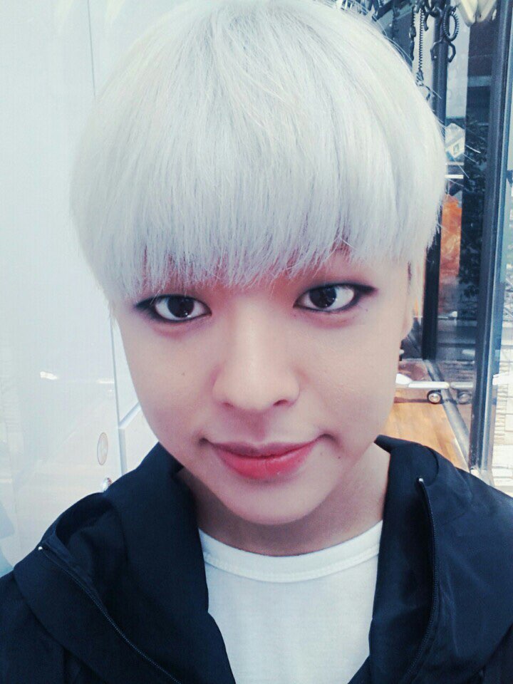 chlwnsdud199's tweet image. 예스