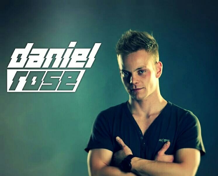DanielRoseDJ's tweet photo. ♫ Felice - Enough ft. Enya Angel (Daniel Rose Remix) - https://t.co/1TFYQn1SjQ on @wavome https://t.co/QvtOBFeD9f