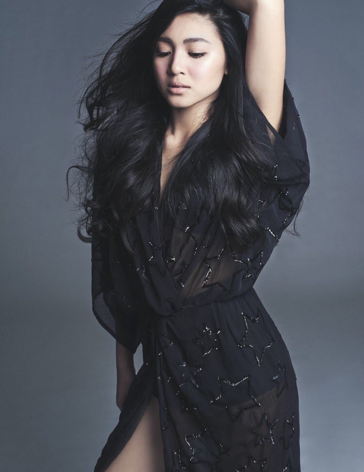 lionwolfeu's tweet photo. Being sexy is all about attitude, not body shape. 😉

#NadineLustreIsRedefiningSexy https://t.co/9g781YnrwT