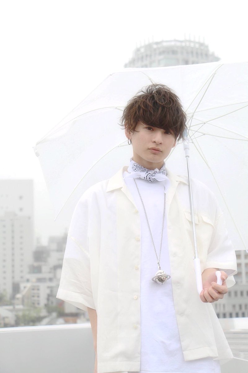mine_19921115's tweet photo. 【NEW STYLE】

峰田的王道スタイルの定義は、、

(前髪長め×襟足短め×柔らかさ)

柔らかく、ふわっとした質感で、スタイルとして必要のない部分を省いたマッシュスタイル！

前髪の長さ、重さで雰囲気UPがポイント！！ https://t.co/cuuiinLWdB