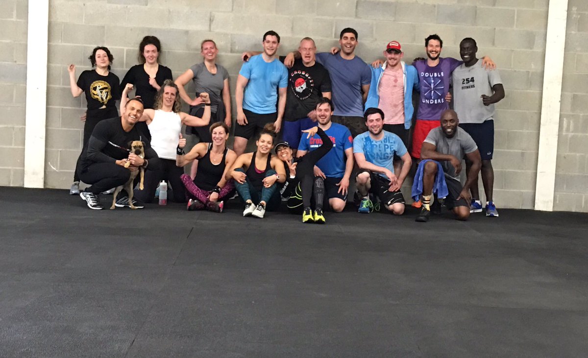 CBattlebox's tweet image. Saturday morning fun! 4 workouts back-to-back! #nailedit #crossfit #WOD #wanstead #woodford