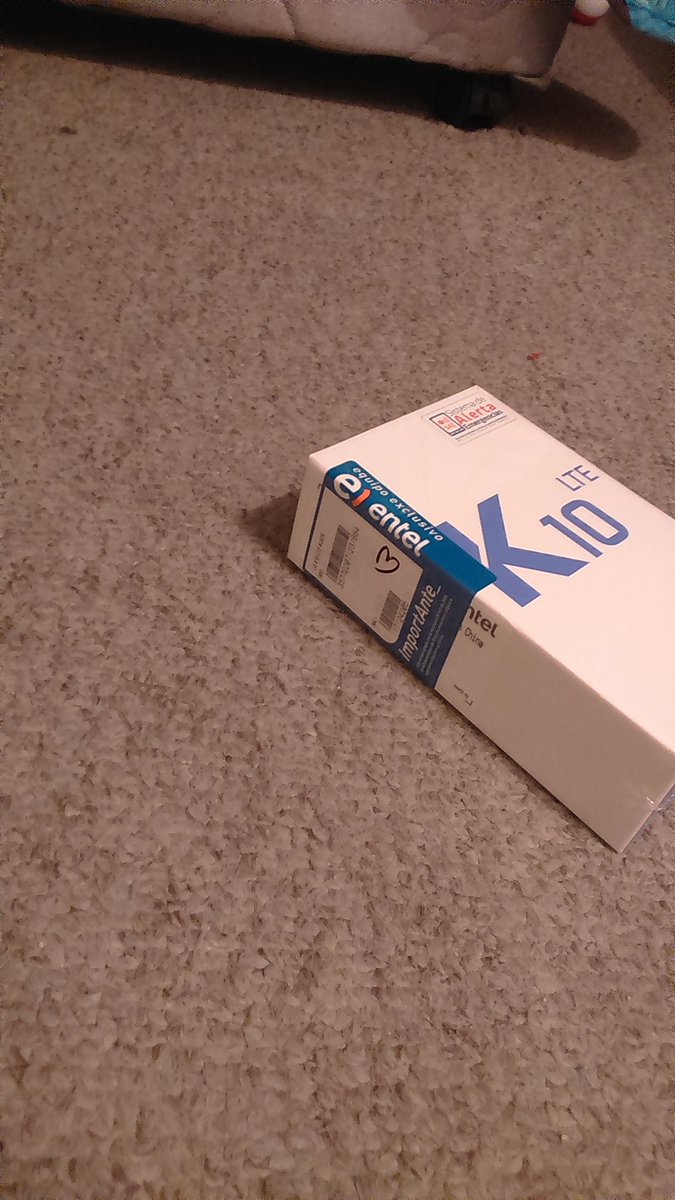 Corre_cachulo's tweet photo. Se vende LG K10 LTE nuevo (sellado) #Maipú @Outlet_sin_iva @DonRT @Tus_Retweet @chile_ventas RT https://t.co/sfj2pMtWvN