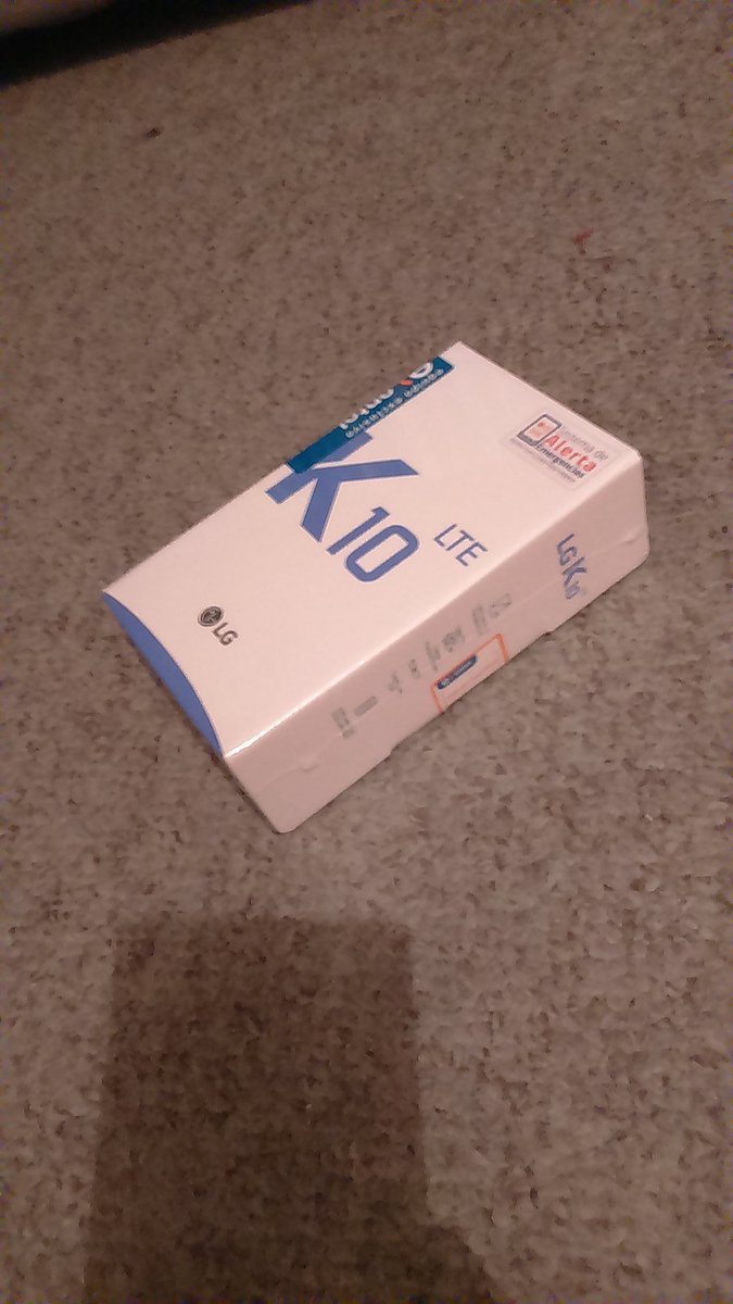 Corre_cachulo's tweet photo. Se vende LG K10 LTE nuevo (sellado) #Maipú @Outlet_sin_iva @DonRT @Tus_Retweet @chile_ventas RT https://t.co/sfj2pMtWvN