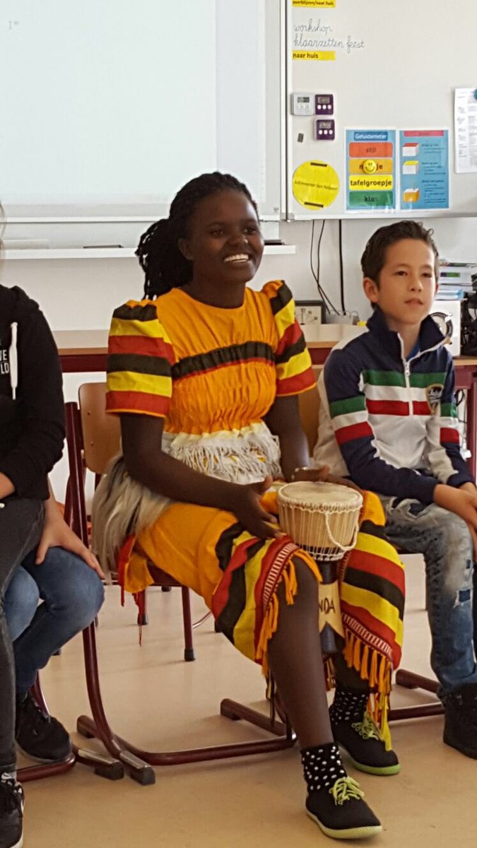 kbsdezonnewende's tweet photo. De kinderen vonden de workshops van Up4us super! Alles voor het goede doel. https://t.co/68aI1m0STX