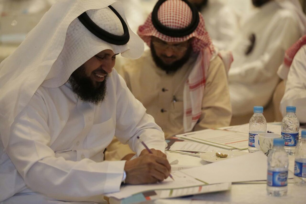 يتم الآن مناقشة الأثار السلبية لحفلات الزفاف الجماعي 

شاركوا برأيكم في الوسم #مستقبل_الزفاف_الجماعي_بالسعودية 🇸🇦
