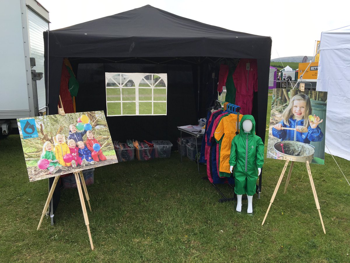 rockandrainUK's tweet photo. We are at Country Fest 2016 this weekend, come and see up https://t.co/F2HE8wlkge