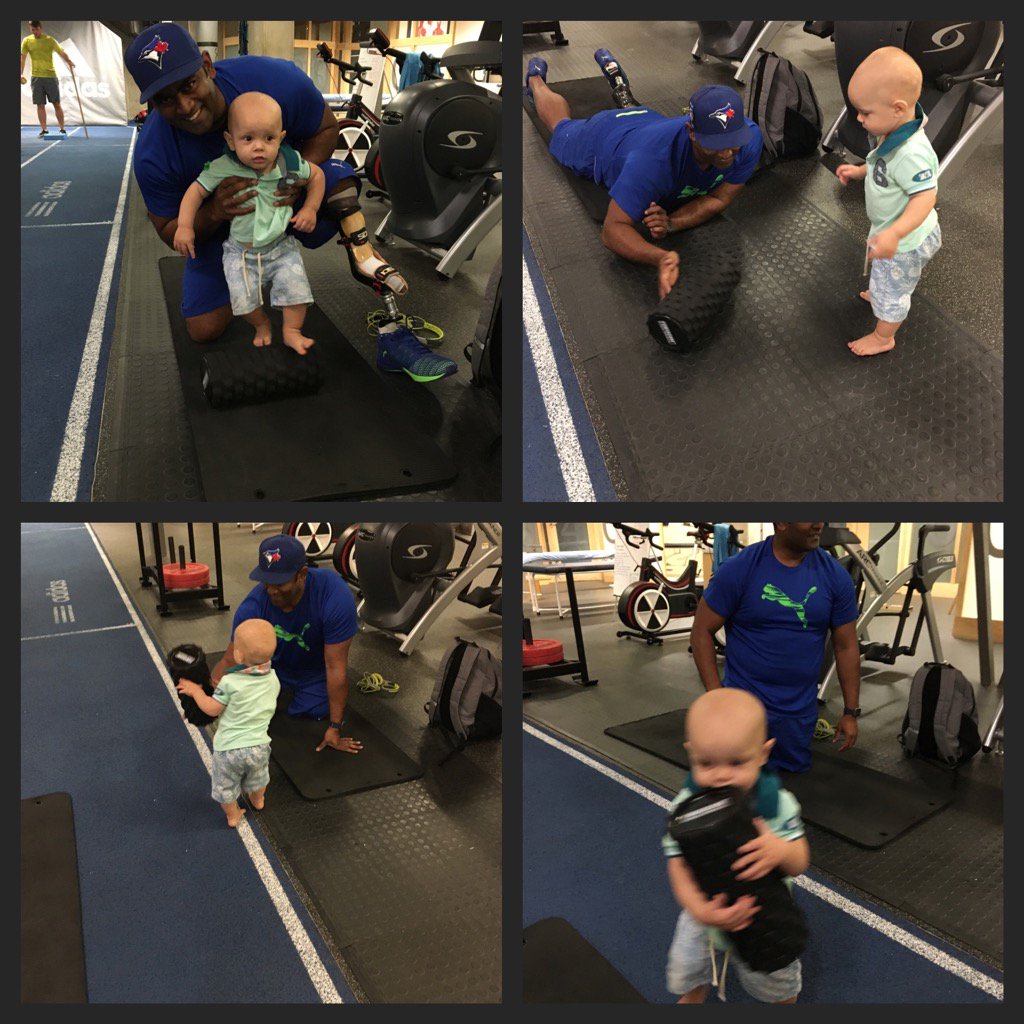 tarin_123's tweet photo. Just showing @pillaytyrone the way to play with the roller @PrimeHPI https://t.co/9zTPqXWaES