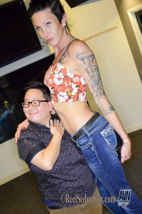 Highlights @MonaWalesXXX Real Fucking Girl Premiere @groobydotcom @Kristel_Penn @AUBREYKATEXXX @SuperEllaNova<a class="tags" href="/tag/monawalesxxx">@monawalesxxx</a><a href="/tag/avnawards"class="tags"><span>#avnawards</span></a>