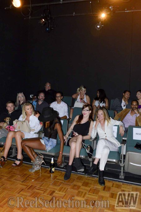 Highlights @MonaWalesXXX Real Fucking Girl Premiere @groobydotcom @Kristel_Penn @AUBREYKATEXXX @SuperEllaNova<a class="tags" href="/tag/monawalesxxx">@monawalesxxx</a><a href="/tag/reelseduction"class="tags"><span>#reelseduction</span></a>