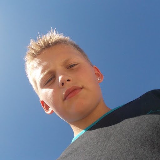 Tim_Videos's tweet photo. . @Tim_Videos du genre ça..? Ne rt surtout pas svp. https://t.co/QV9R5oq6xg