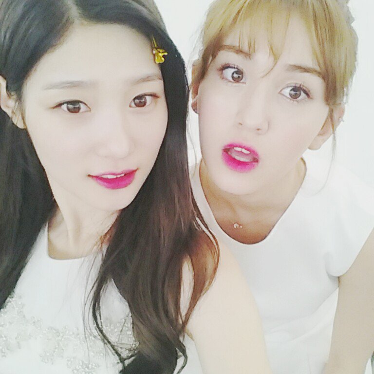 아이오아이(I.O.I) tweet media