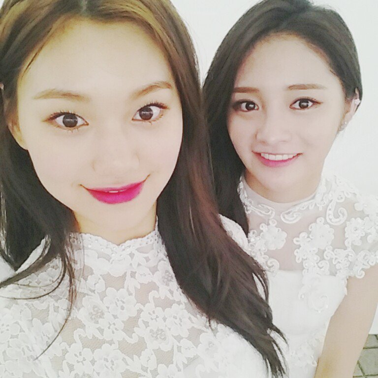 아이오아이(I.O.I) tweet media