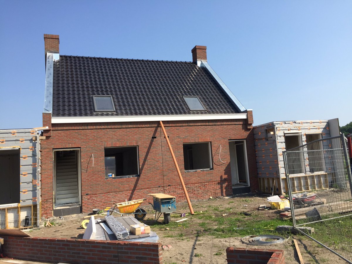 muurlingvoeger's tweet photo. Voegwerk in Vollenhove weer gereed op naar de volgende fase ism @HButerbouw @albertkaptein @KKoffeman https://t.co/pEePCHvo1Q