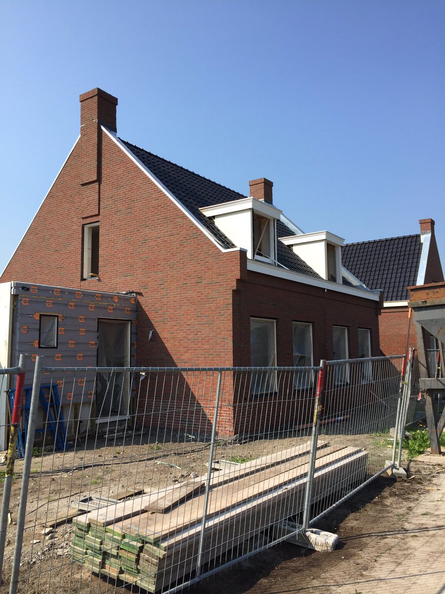 Voegwerk in Vollenhove weer gereed op naar de volgende fase ism <a href="/HButerbouw/">Hbuterbouw</a> <a href="/albertkaptein/">albert kaptein</a> <a href="/KKoffeman/">klaashessel koffeman</a>
