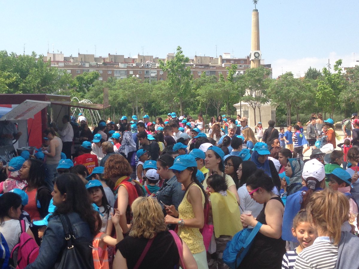 #voluntarioslaCaixa <a href="/FundlaCaixa/">Fundación ”la Caixa”</a> compartiendo nuestra alma de superhéroes