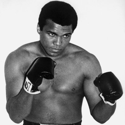 K_Rusheal's tweet photo. RIP Mohamed Ali, the worlds greatest Boxer, "It's not bragging if you can back it up" King Ali 🙏🏽 https://t.co/ukj36vlDYW
