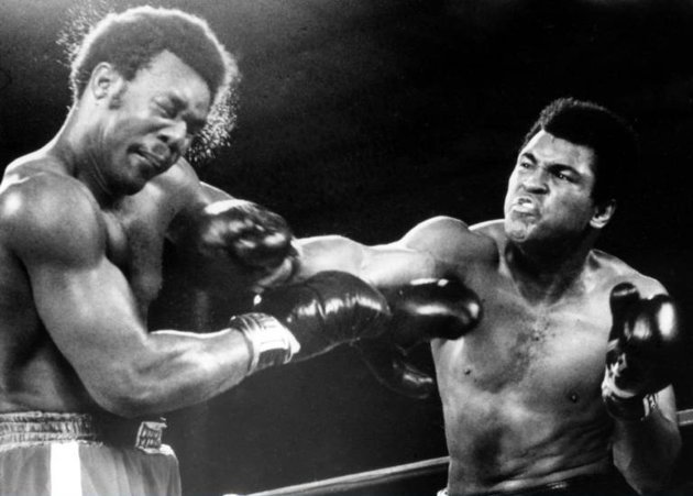 DCoronell's tweet photo. "Cassius Clay es el nombre de un esclavo. No lo escogí, no lo quería. Yo soy Muhammad Ali, un hombre libre." https://t.co/nA9NxhZ9cB