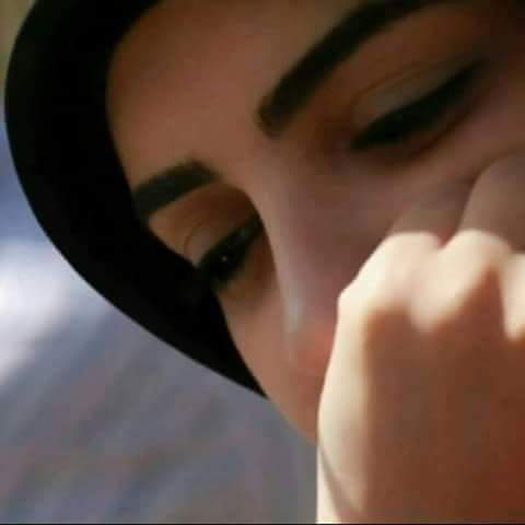 janatip15's tweet photo. أريد الجوس مع شخص مختل عقليا أتحدث بكل مابداخلي فيستمر بألضحك حتى يشعرني بسخف ألاشياء التي أرهقتني طيلة هذه الايام 💔 https://t.co/qFs4fl2Xvm