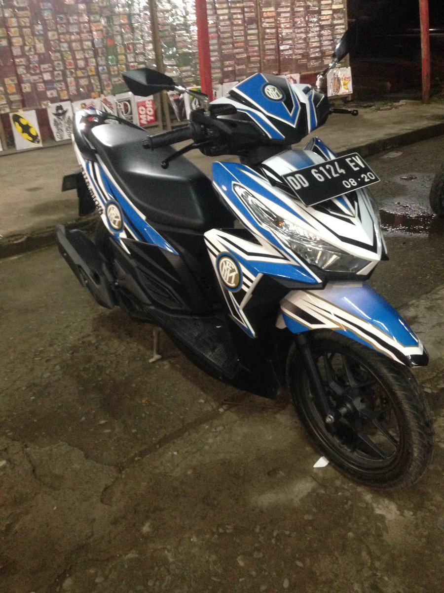 Cutting Sticker Mobil Strada Triton Powermodif Gambar Foto Cutting Sticker Mobil Strada Triton Powermodif Gambar Foto