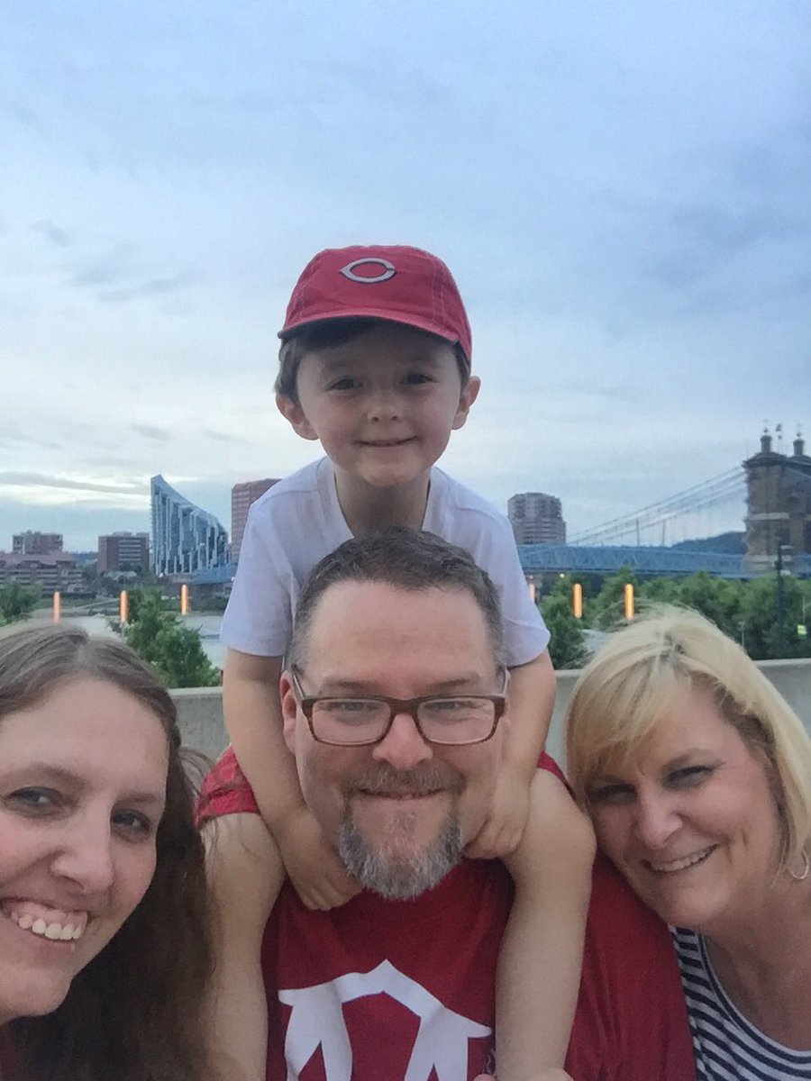 cindyjo66's tweet photo. Great night for a ballgame https://t.co/P3Pe81uKSa